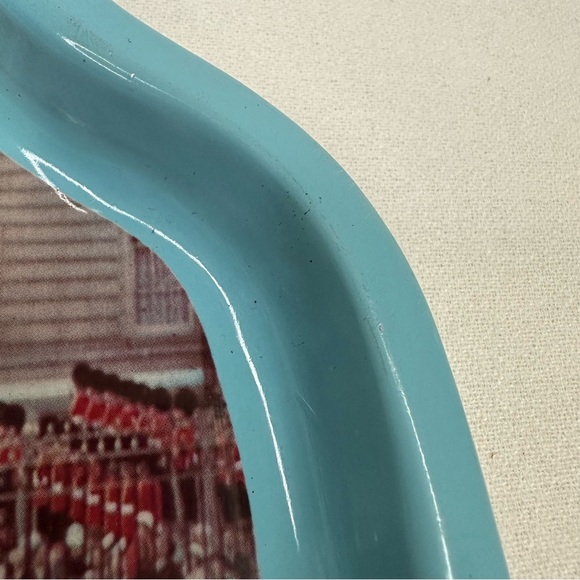 Buckingham Palace Decorative Tin Tray Worcester Ware - Picture 5 of 12